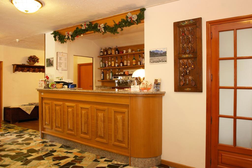 Hotel Biancaneve Соз-д'Улькс Екстер'єр фото